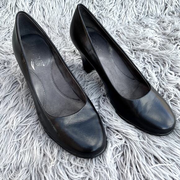 Aerosoles Comfort Heel Rest Design Black Leather Pumps Heels Women's sz 8.5 - Picture 1 of 14